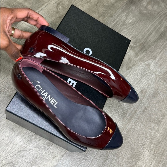 Authentic CHANEL Ballet Flats 
Size 36 1/2 - Picture 6 of 10